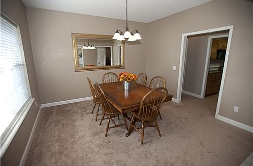 3rd image of 48 Saint John Pl