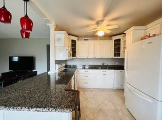 47 Somerset Ter #C, West Palm Beach, FL 33418
