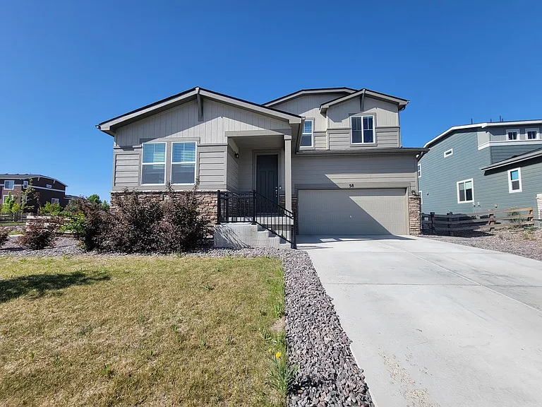 58 Marlowe Dr — Photo 1