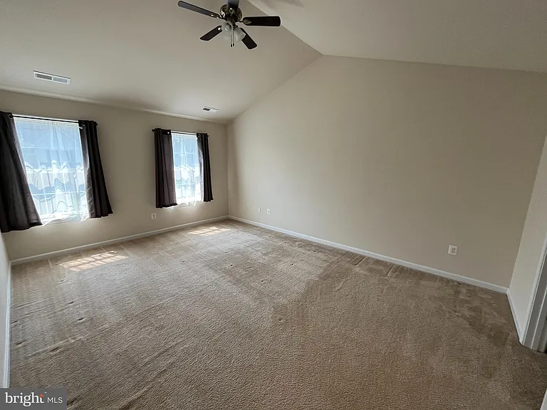 47 Summerfield Ln — Photo 10