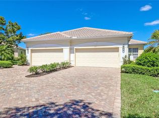 1815 Leamington Ln, Naples, FL 34109