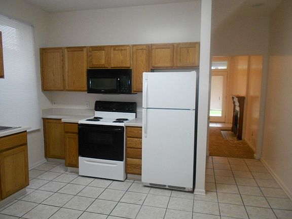 4th image of 39 & 41 E Patterson Ave #1f102a204