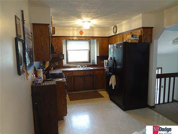 4th image of 14106 Virginia St