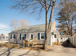 15 Goodrich St, Kittery, ME 03904