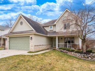 930 Lincoln Dr, Brighton, MI 48116