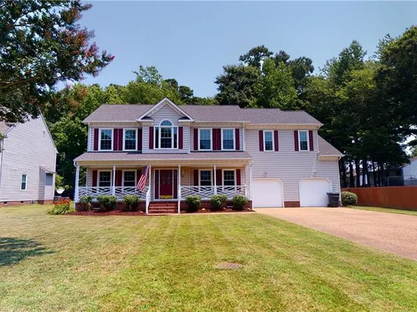 202 Militia Ct, Yorktown, VA 23693