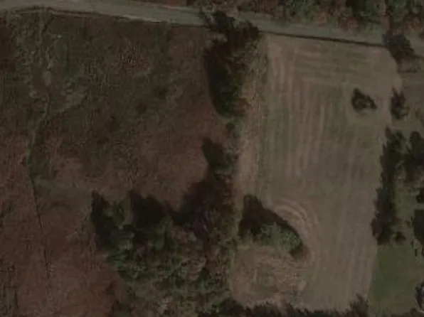 201 Old Point Rd, Chester, MD 21619