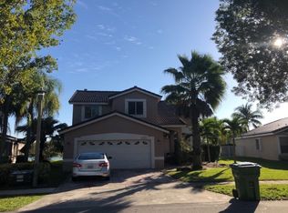 981 SW 176th Ave, Pembroke Pines, FL 33029
