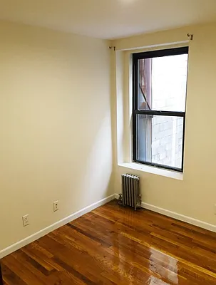 Rented by Urban Real Estate Inc | media 18