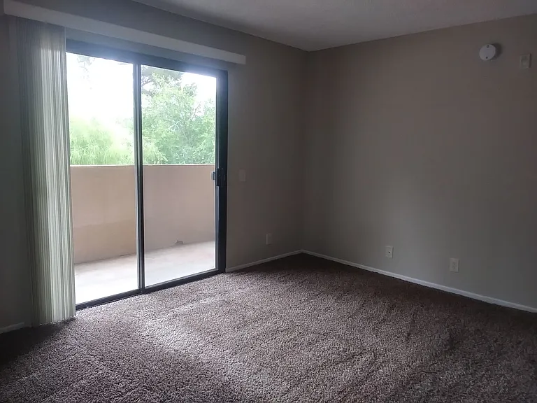 17740 Scherzinger Ln — Photo 15