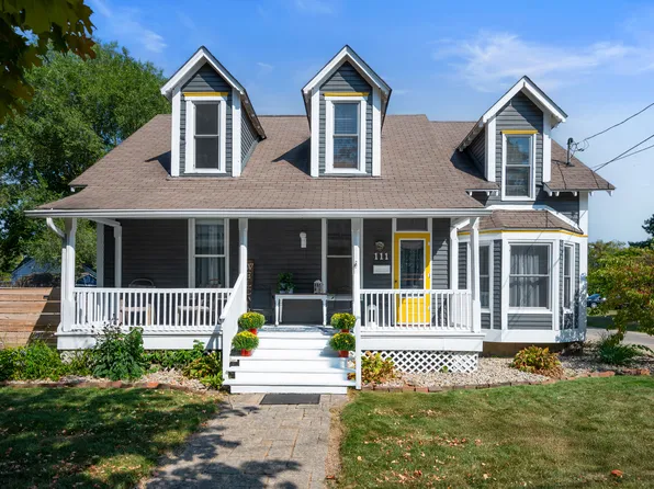 111 S East St, Pendleton, IN 46064