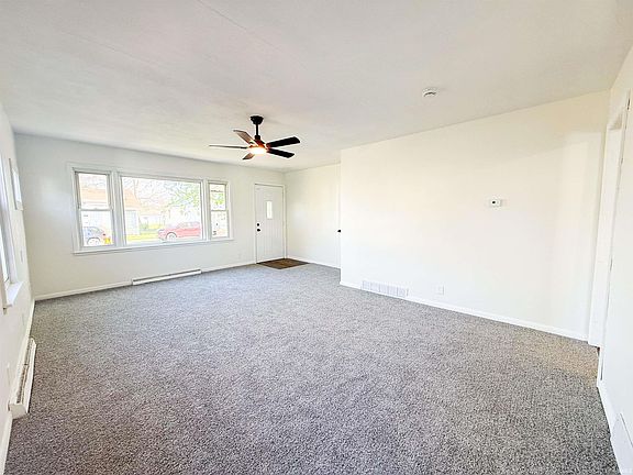 5th image of 405 W 13th St