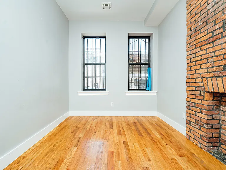 900 Flushing Ave #1R — Photo 8