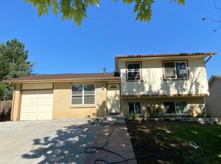 1827 Kittredge St, Aurora, CO 80011