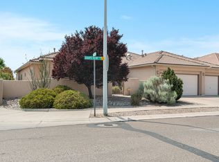 8201 Grape View Ct NE, Albuquerque, NM 87122