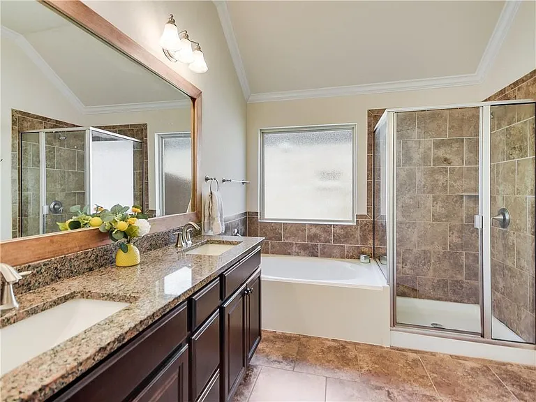 701 Cardenas Ln — Photo 15