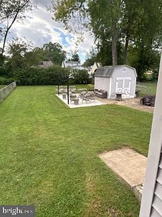 4 bed, 2.0 bath, 1428 sqft, $3,000 — Photo 2