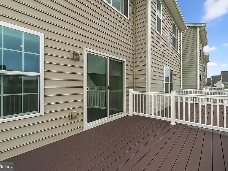 5758 Barts Way — Photo 25