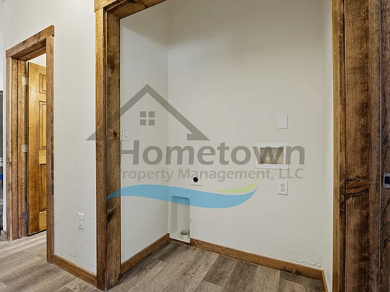 105 One Burnt Tree Ln #1 — Photo 15