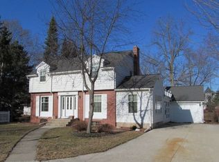 8 Wilcox Ct, Waupun, WI 53963