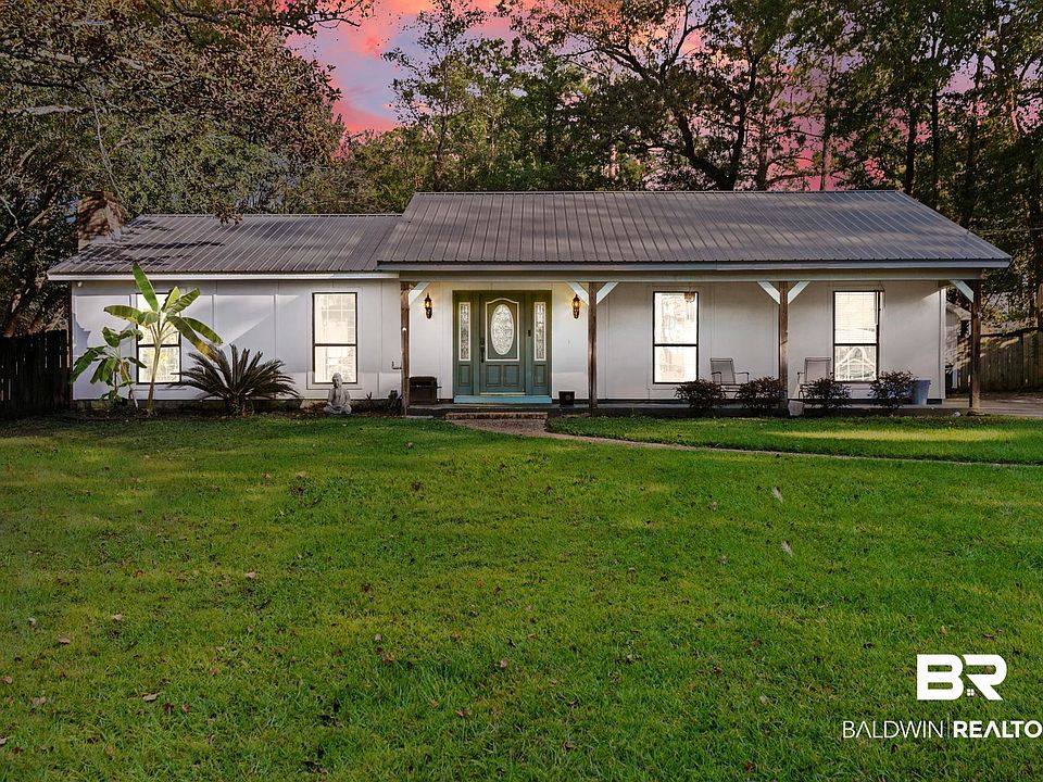1st image of 107 Rainer Cir