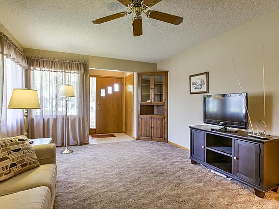 2nd image of 1711 Avenue D