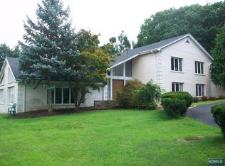 11 Gorga Pl, Township Of Washington, NJ 07676