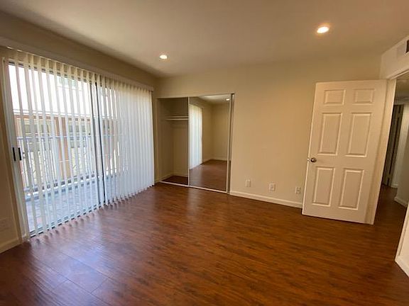 5th image of 622 E Providencia Ave APT B