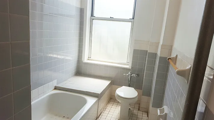 Rented by B.H. TAL Real Estate | media 24