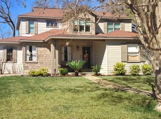 425 Ogden Ln, Alamo Heights, TX 78209