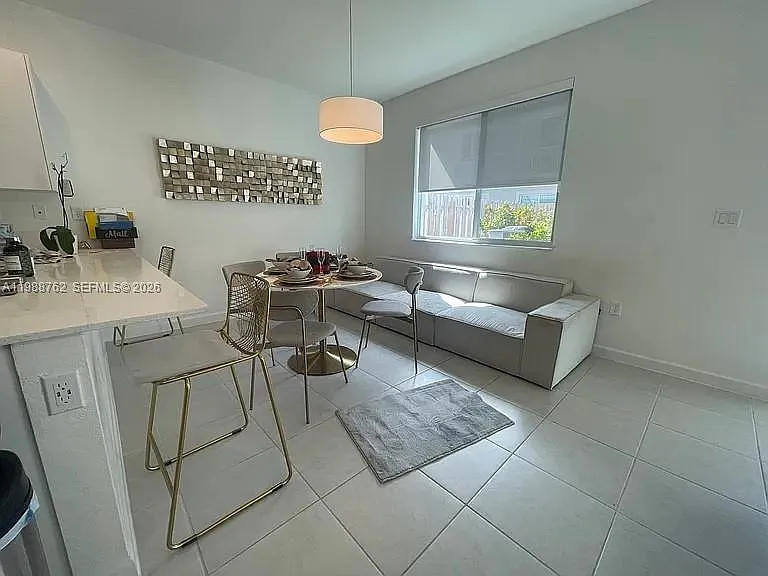 728 SE 14th Ct — Photo 23