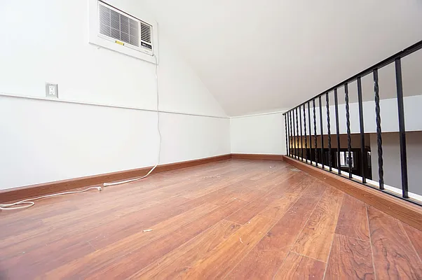 Rented by Compass | media 16