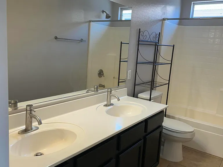 1383 S 228th Ln — Photo 5