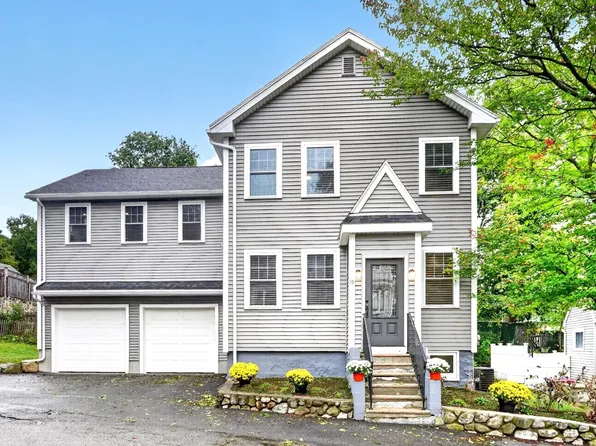 19 Rockwood St, Melrose, MA 02176
