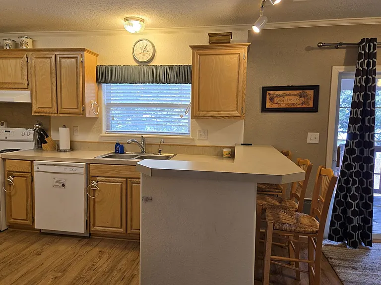 106 Aspen Cir — Photo 11