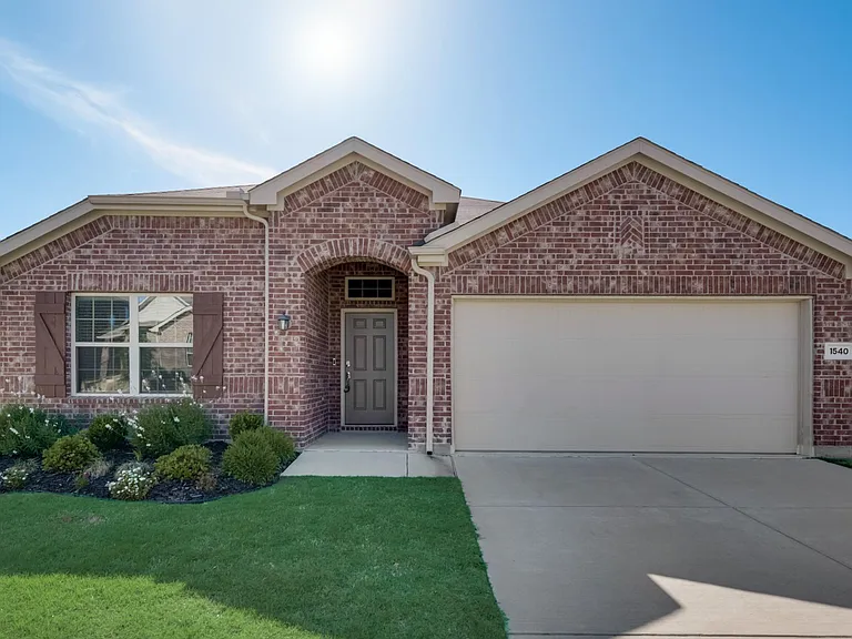 1540 Acmite Ave — Photo 3