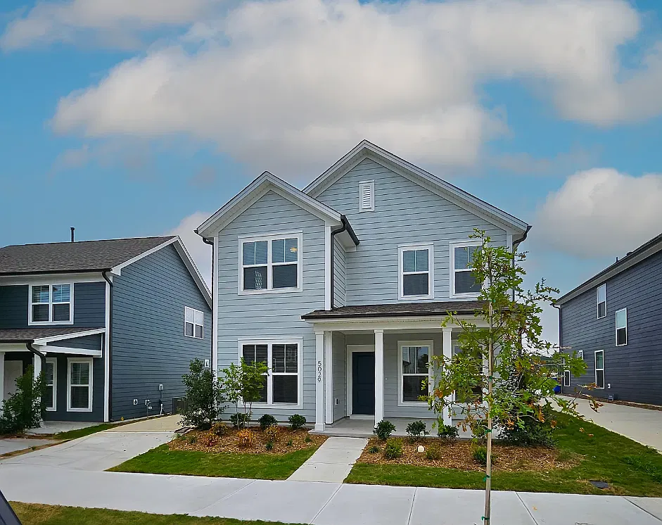 4 bed, 2518 sqft, $2,535 — Photo 1