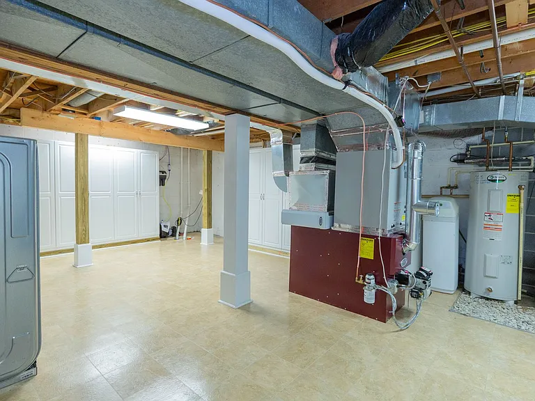 3093 Old Leetown Pike — Photo 38