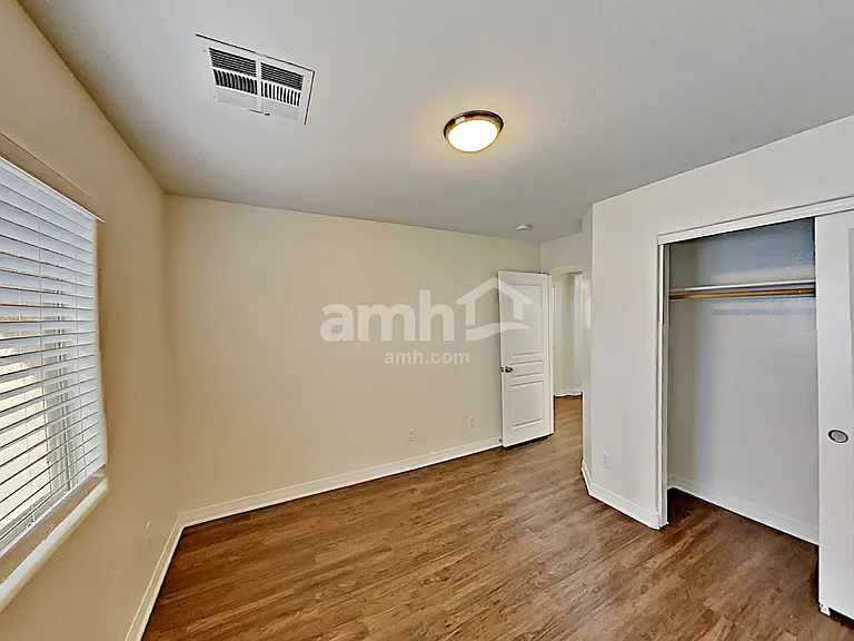 3843 E Santa Fe Ln — Photo 14