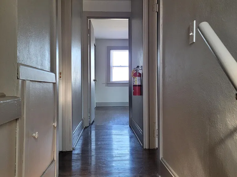 2400 Lathrop Ave #W — Photo 14