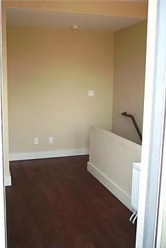 3rd image of 100 Saint Marks Pl APT 4
