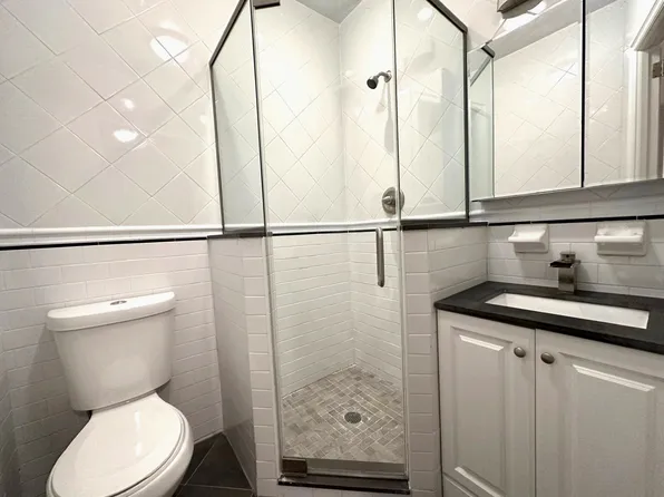 147 East 90th Street image 9 of 9