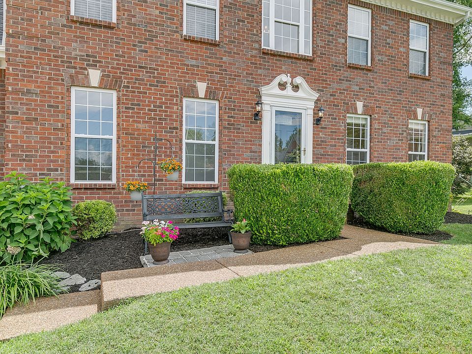 1st image of 2832 Curacao Ln
