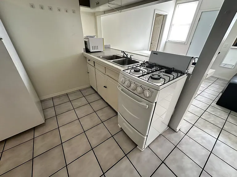 2663 Orchard Ave #3 — Photo 11