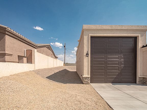 5th image of 3240 Silver Saddle Dr