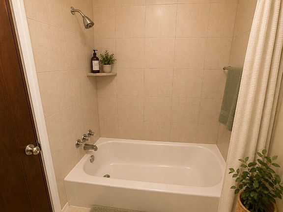 5th image of 2554 N 9th St