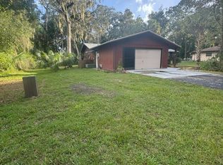 9726 W Cranberry St, Crystal River, FL 34428