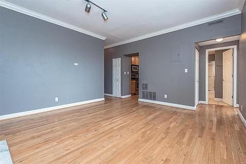 1st image of 5671 Waterman Blvd APT 31