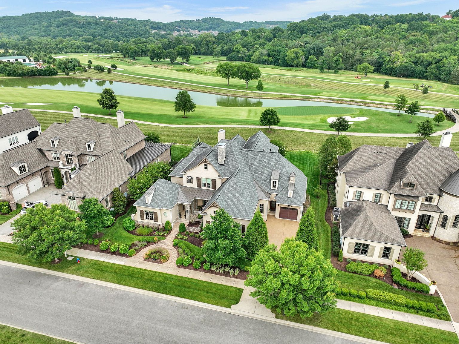 5089 Native Pony Trl