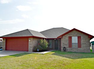165582 N 8 Mi Rd, Marlow, OK 73533